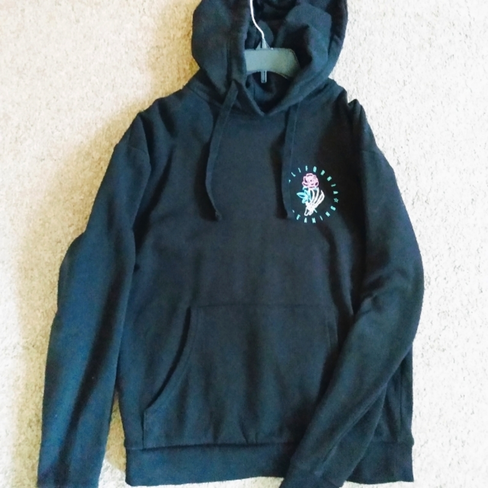 Sweatshirt with hood